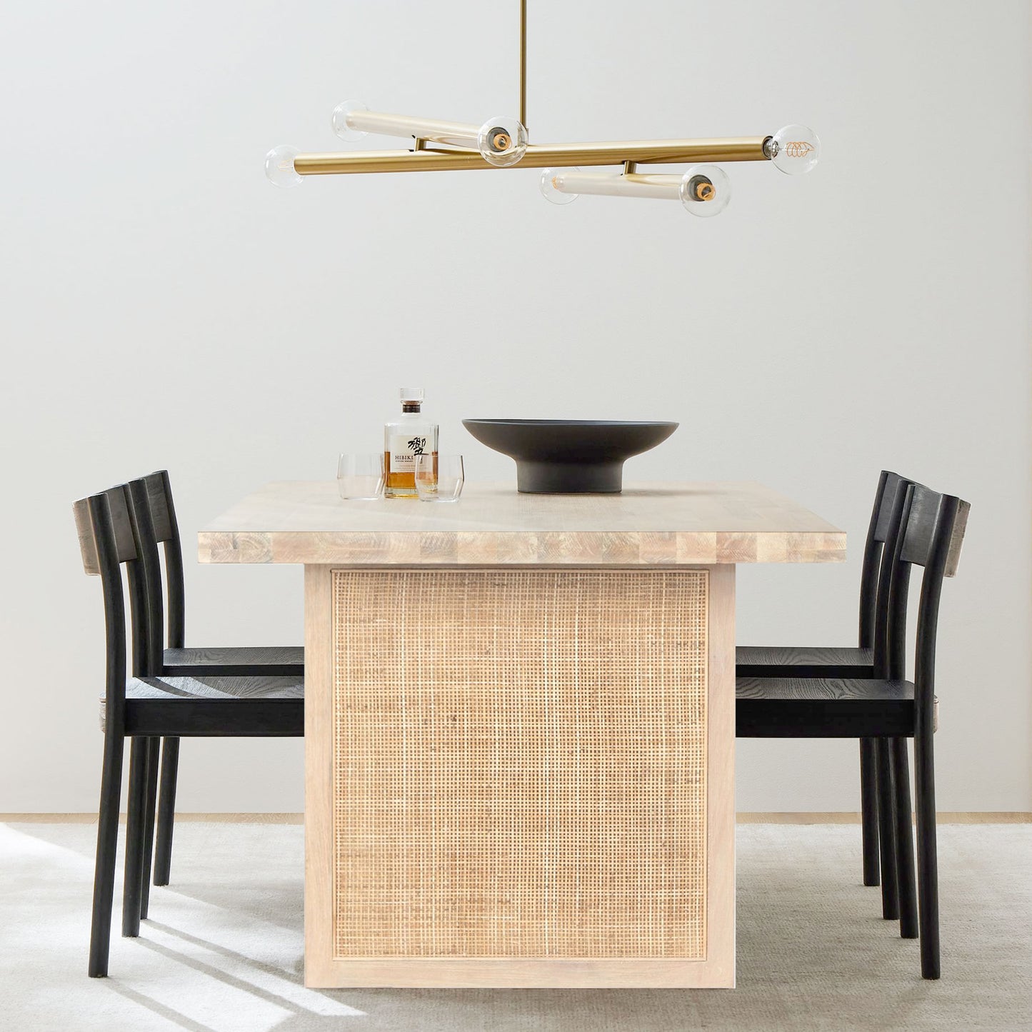 6-seater Dining Table | IONS DESIGN | Dubai | UAE