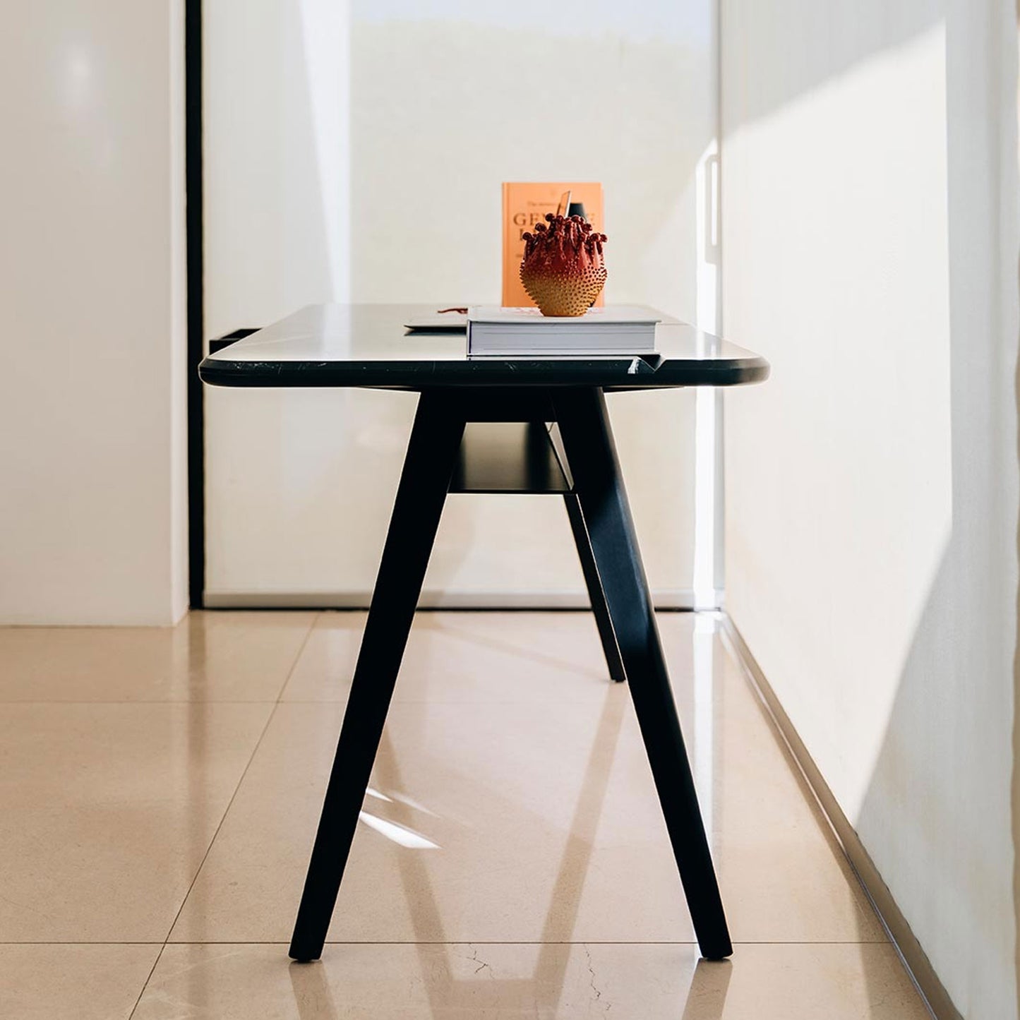Desk Dubai | Abu Dhabi | UAE | IONS DESIGN