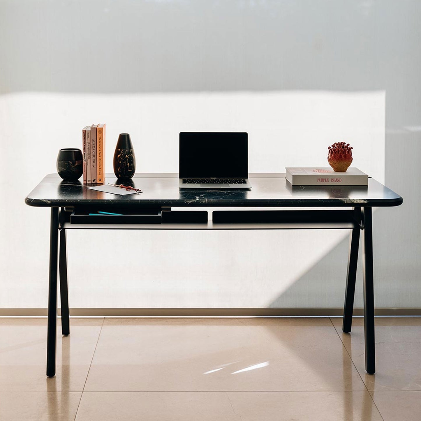 Desk Dubai | Abu Dhabi | UAE | IONS DESIGN