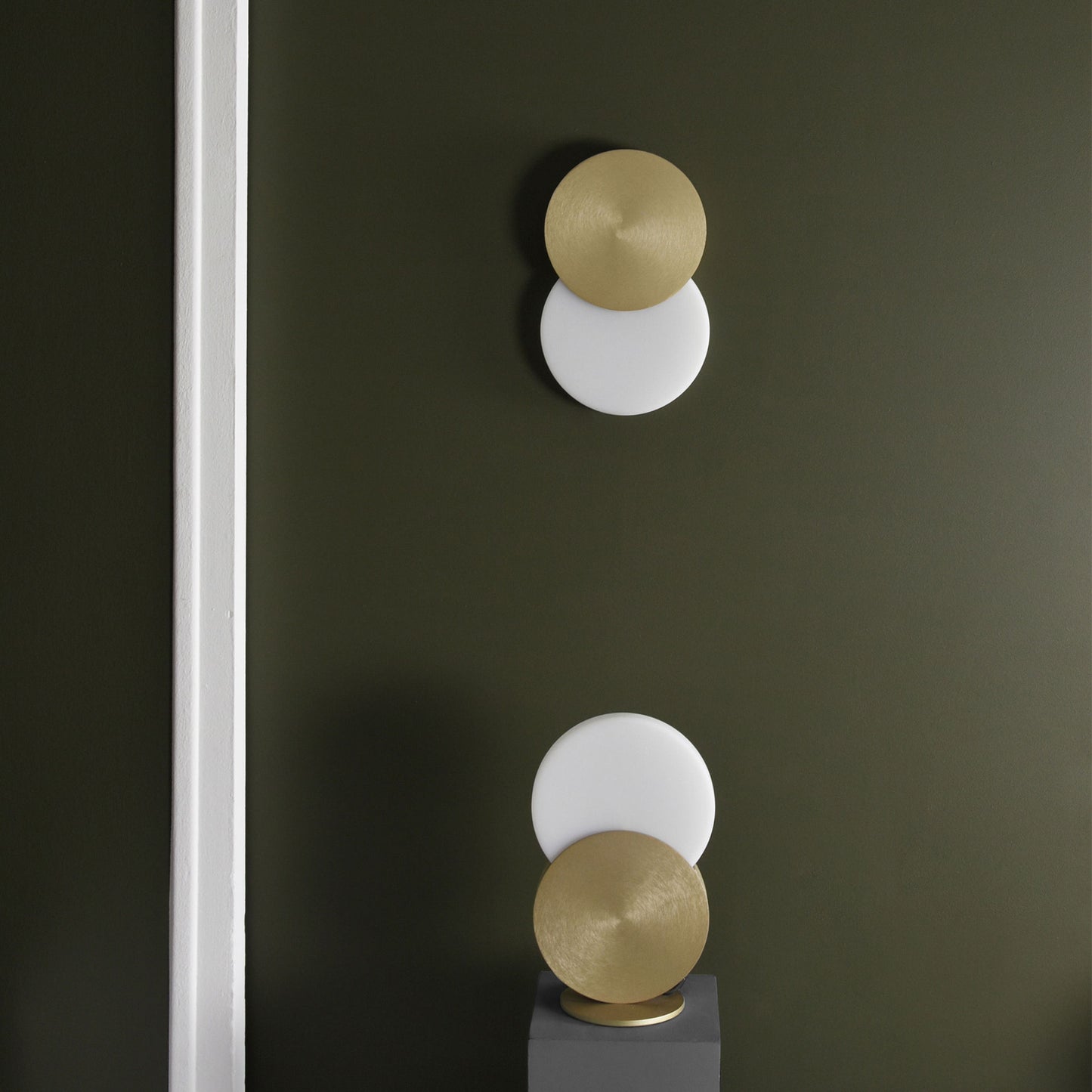 Duo Modern Wall Light | IONS DESIGN | Dubai | UAE