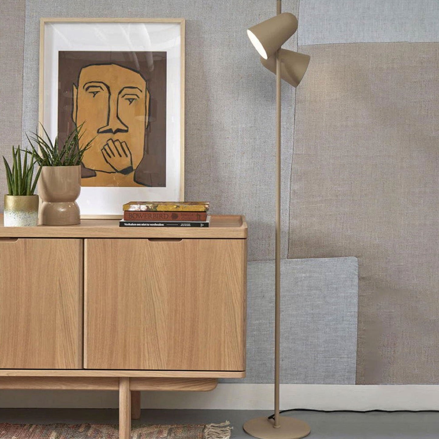 Floor Lamp in Metal | IONS DESIGN | DUBAI | UAE