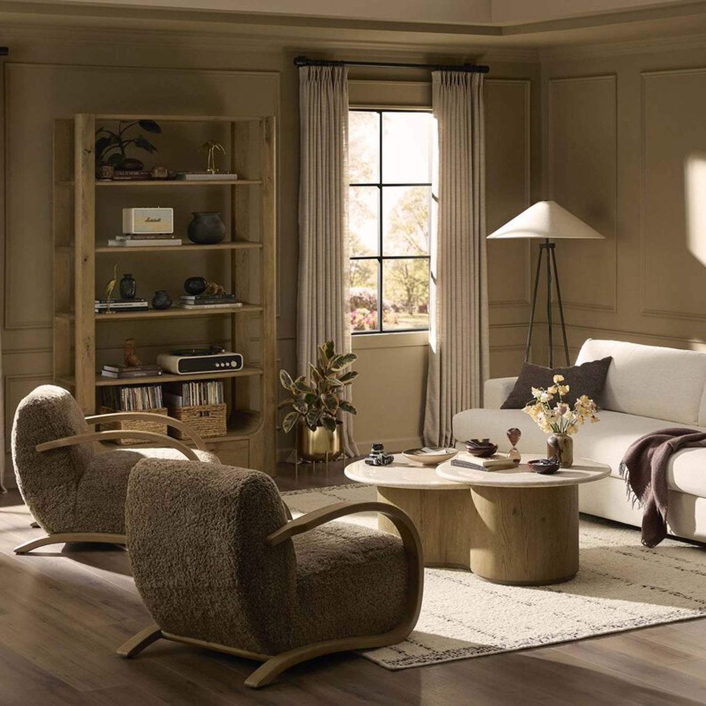 Jad Accent Chair | IONS DESIGN | Dubai | UAE