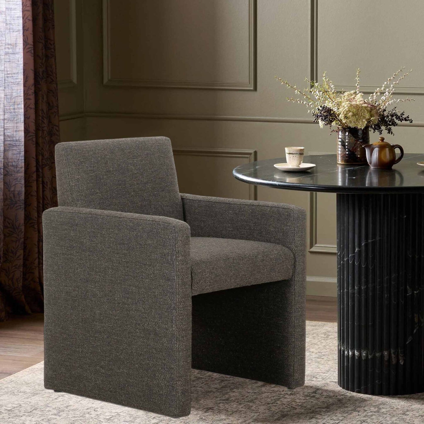 Lar Dining Chair | IONS DESIGN | Dubai | UAE