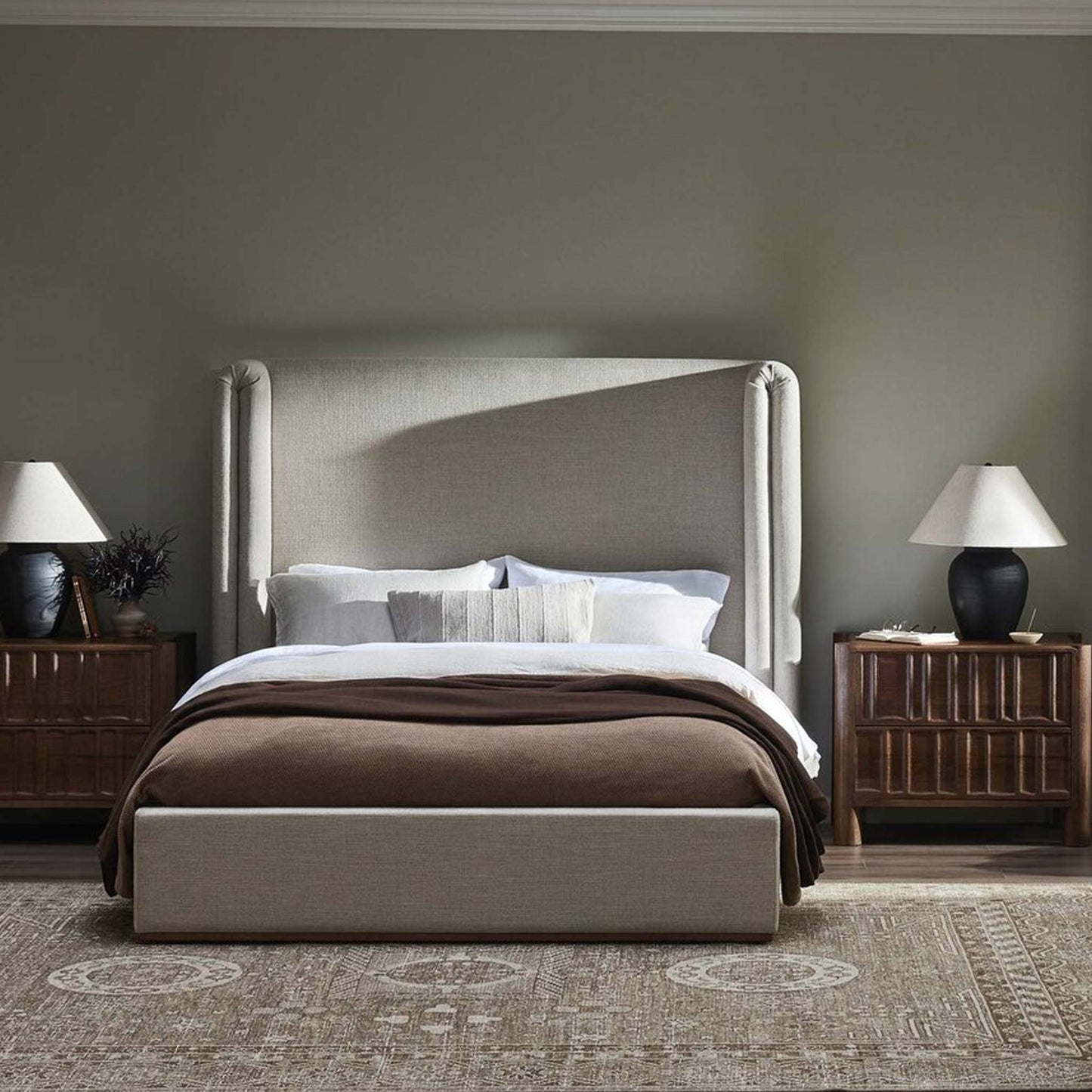 Mar Table Lamp | IONS DESIGN | Dubai | UAE