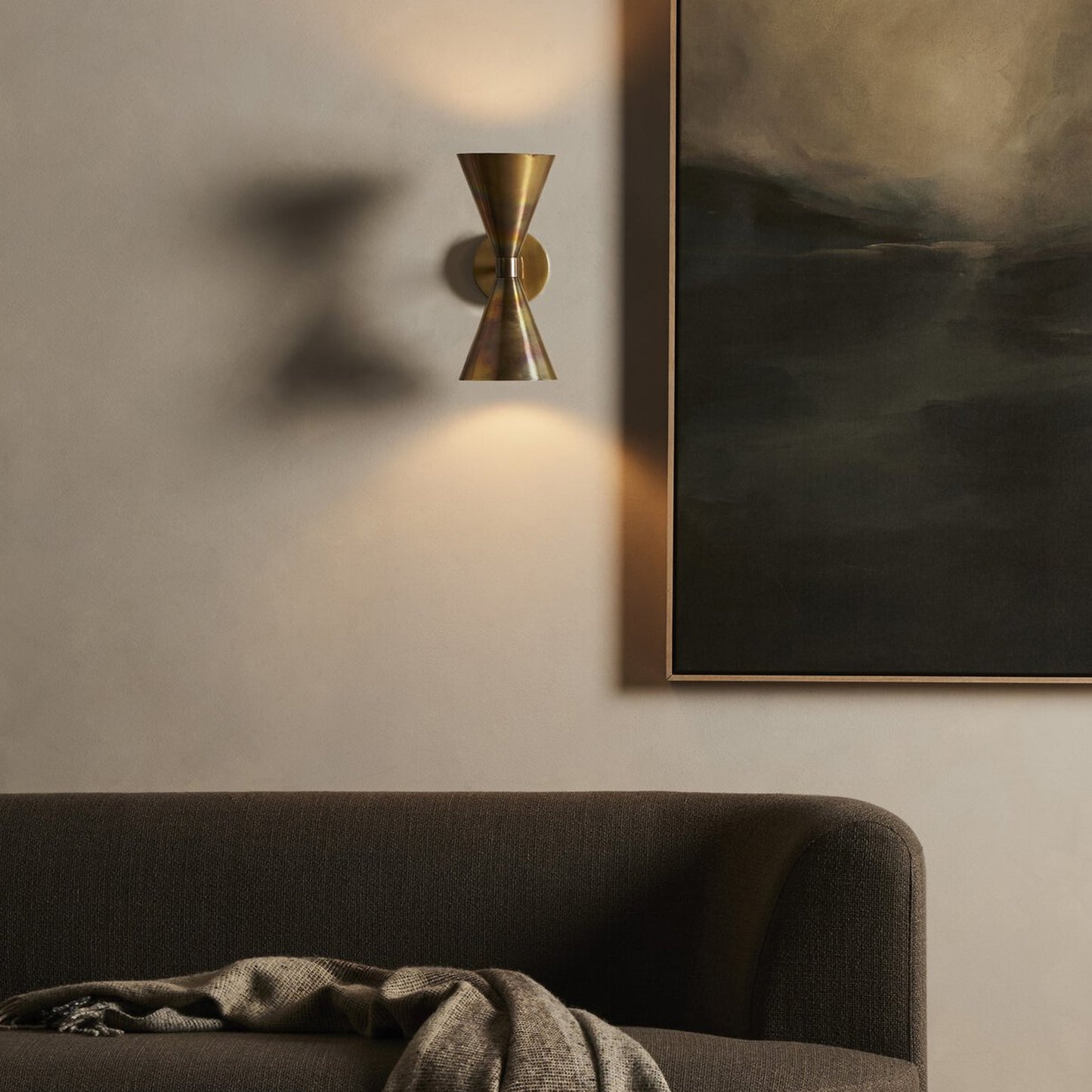 Modern Wall Lamp | IONS DESIGN | Dubai | UAE