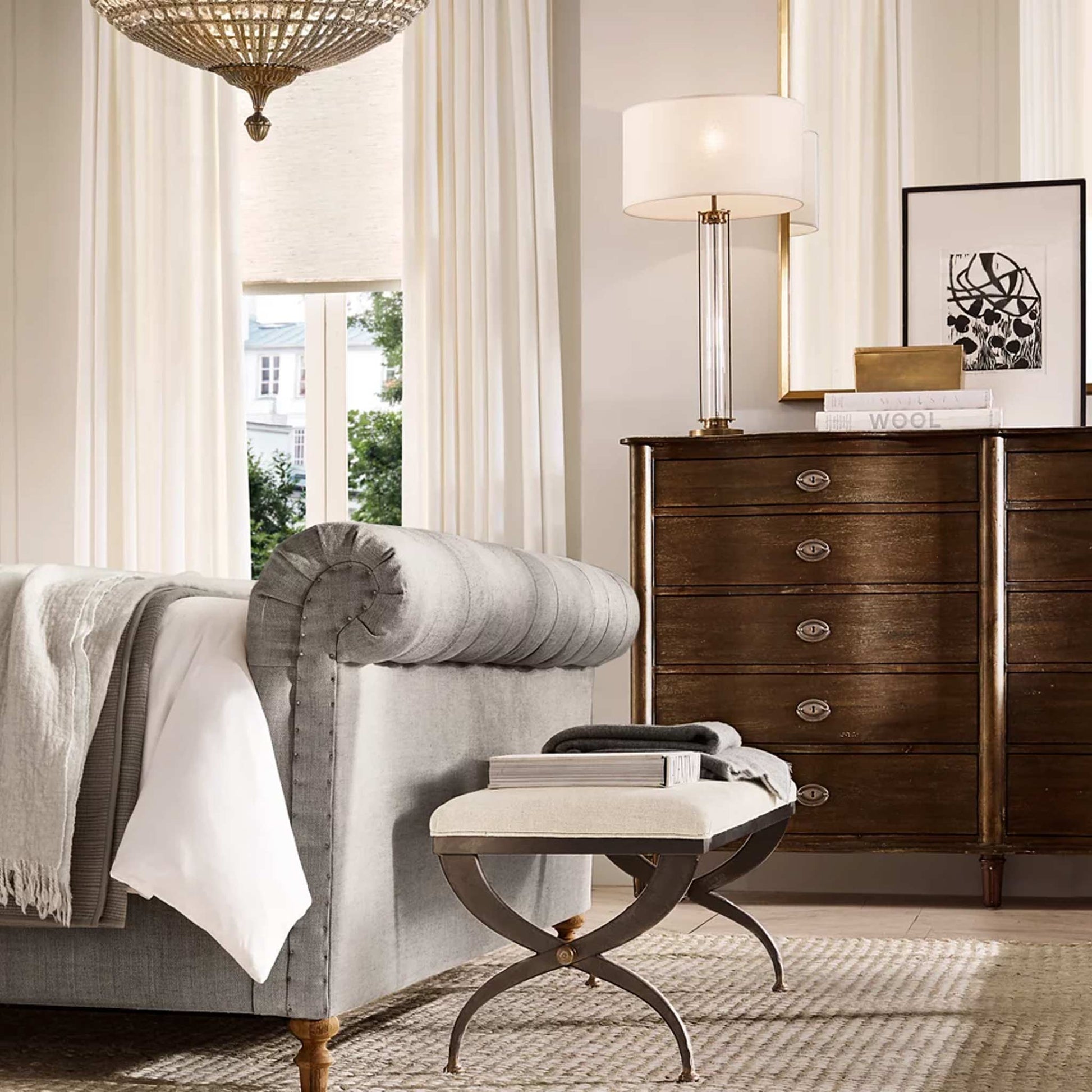 Neo Classic Bench | IONS DESIGN | Dubai | UAE