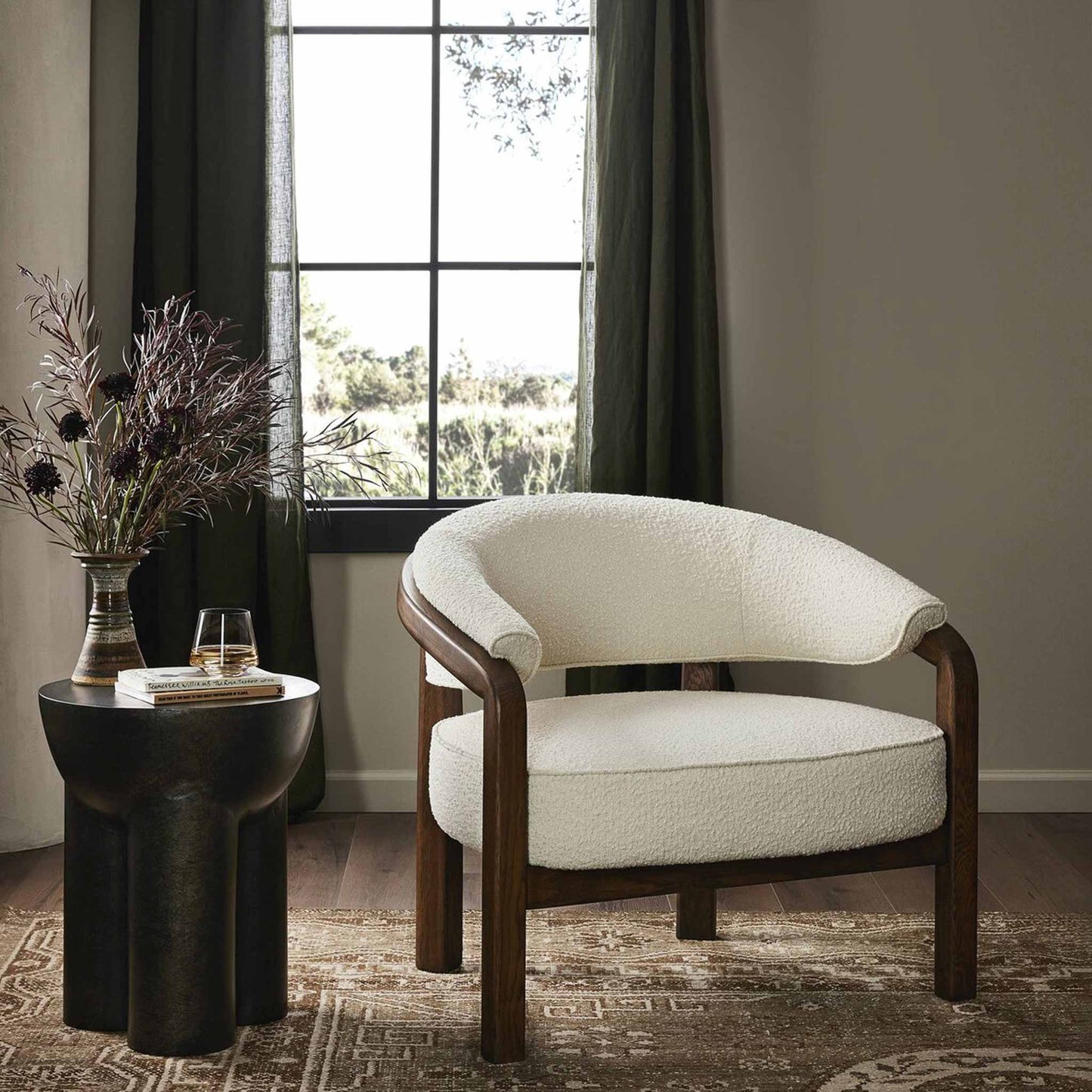 Oak Chair | IONS DESIGN | Dubai | UAE