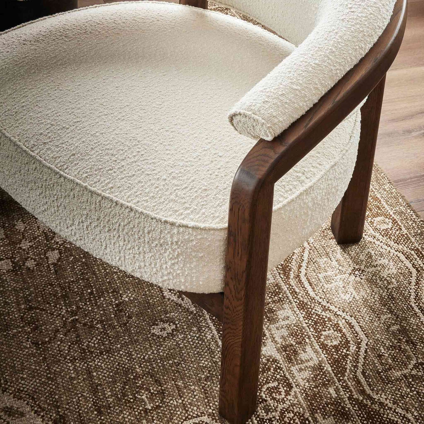 Oak Chair | IONS DESIGN | Dubai | UAE