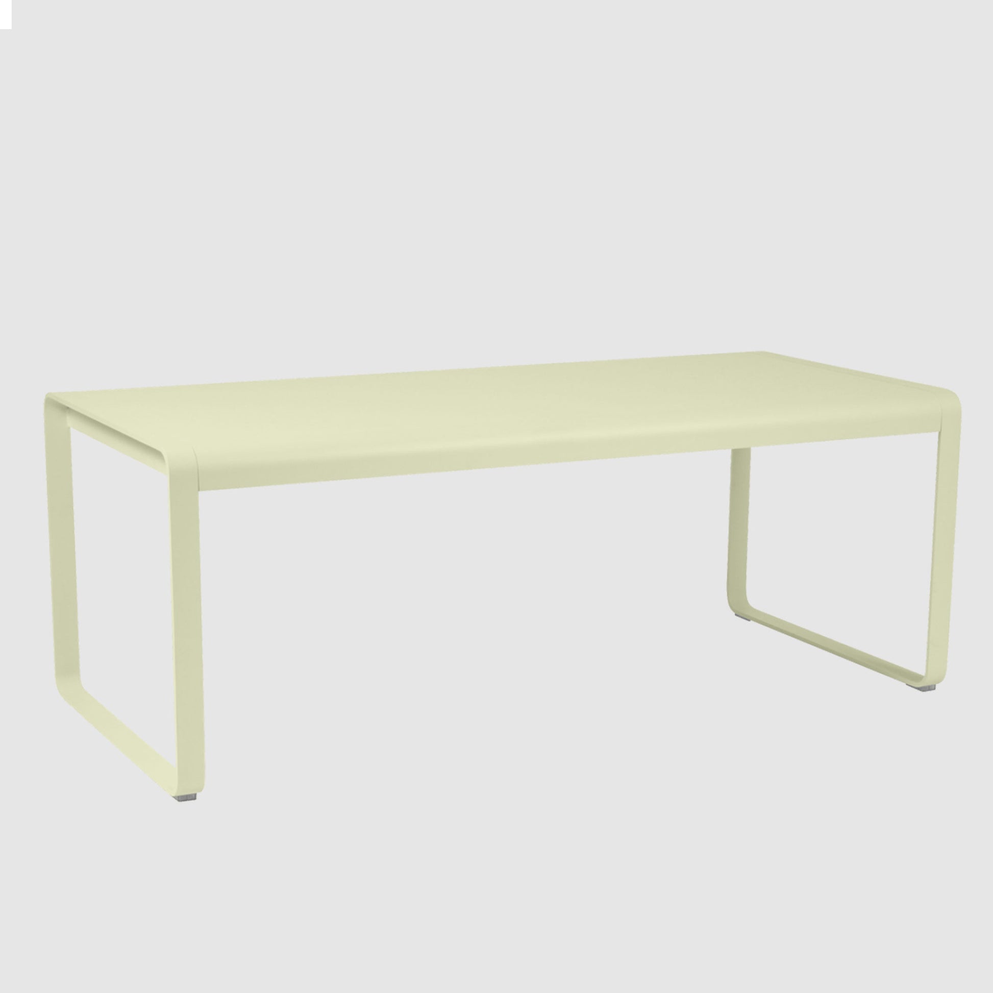 Outdoor Table | IONS DEIGN | Dubai | UAE