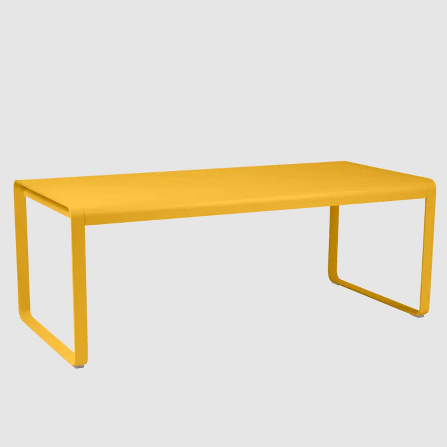 Outdoor Table | IONS DEIGN | Dubai | UAE