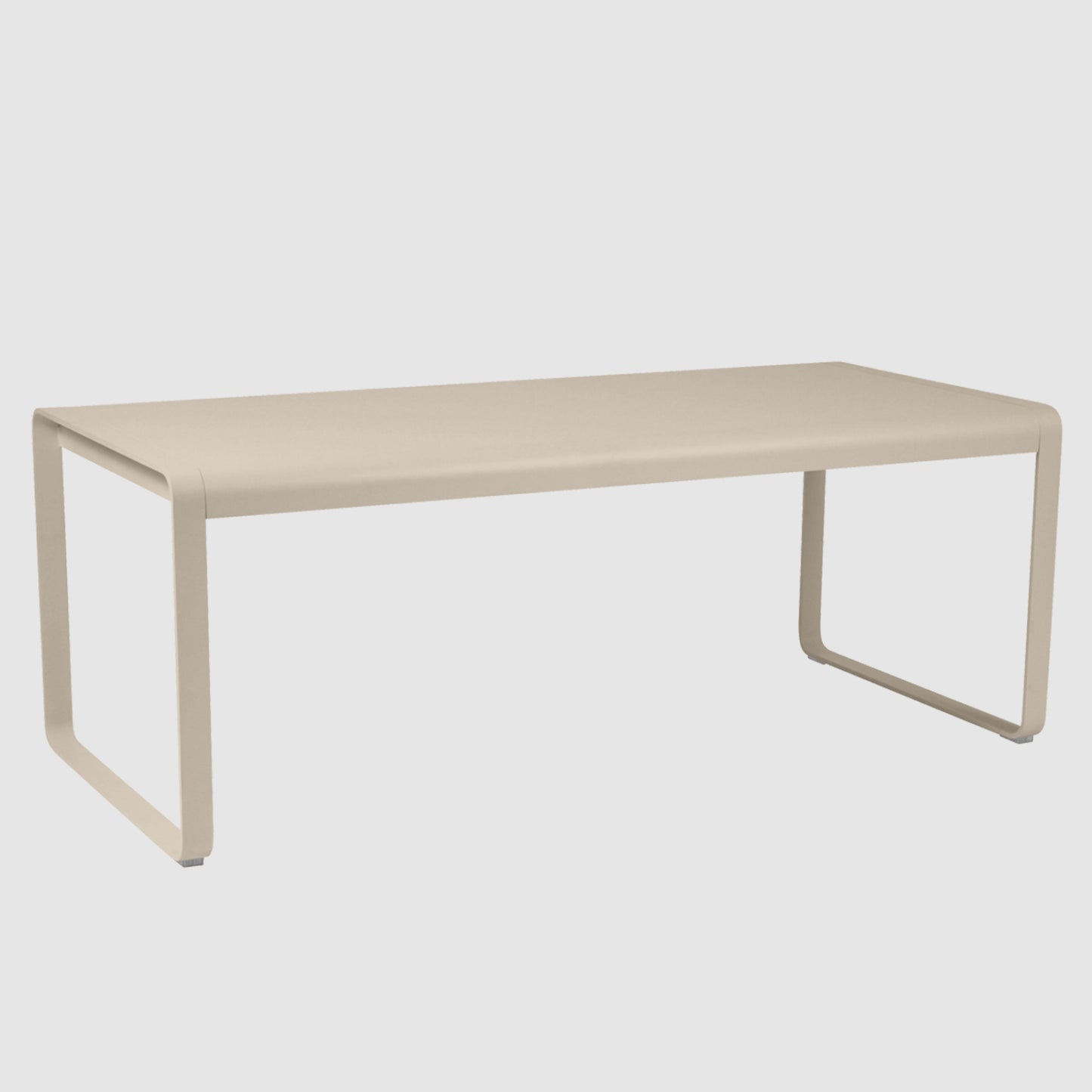 Outdoor Table | IONS DEIGN | Dubai | UAE