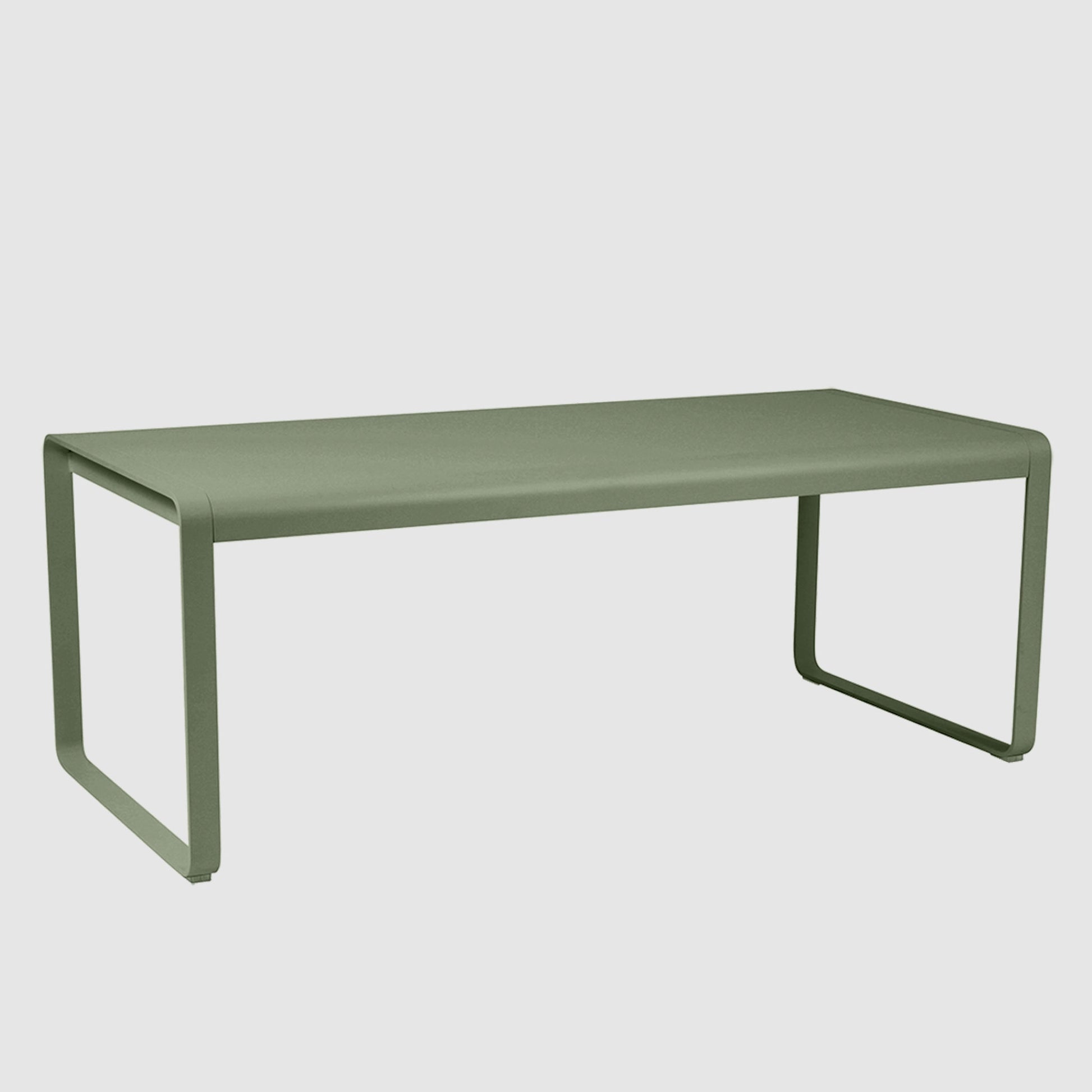 Outdoor Table | IONS DEIGN | Dubai | UAE