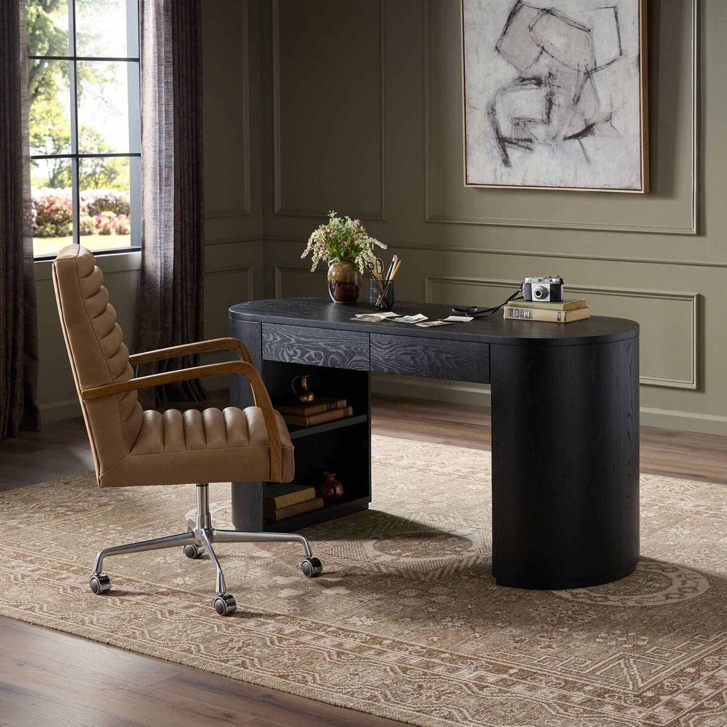 Pao Black Desk | IONS DESIGN | Dubai | UAE