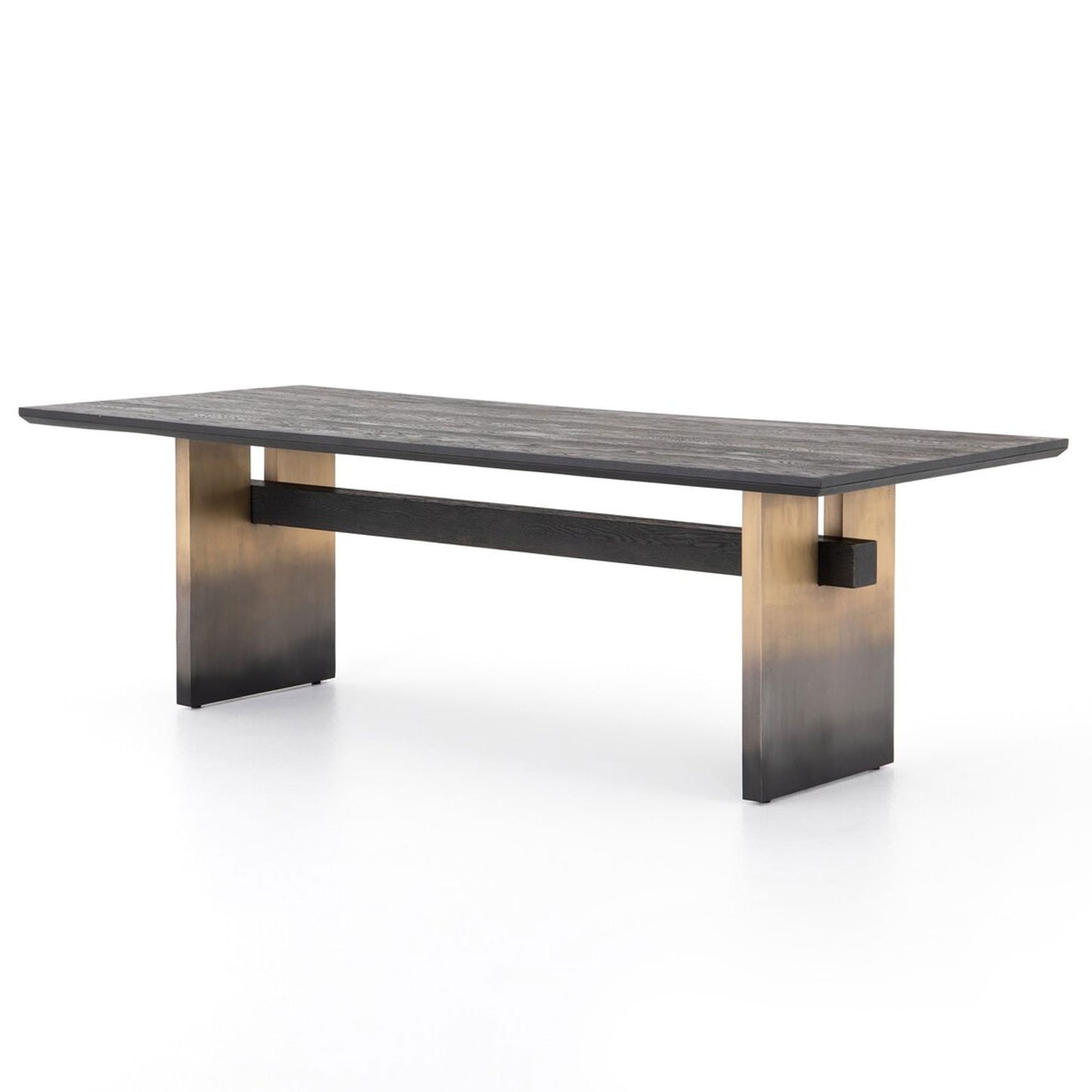Table Dubai | IONS DESIGN | Dubai | UAE