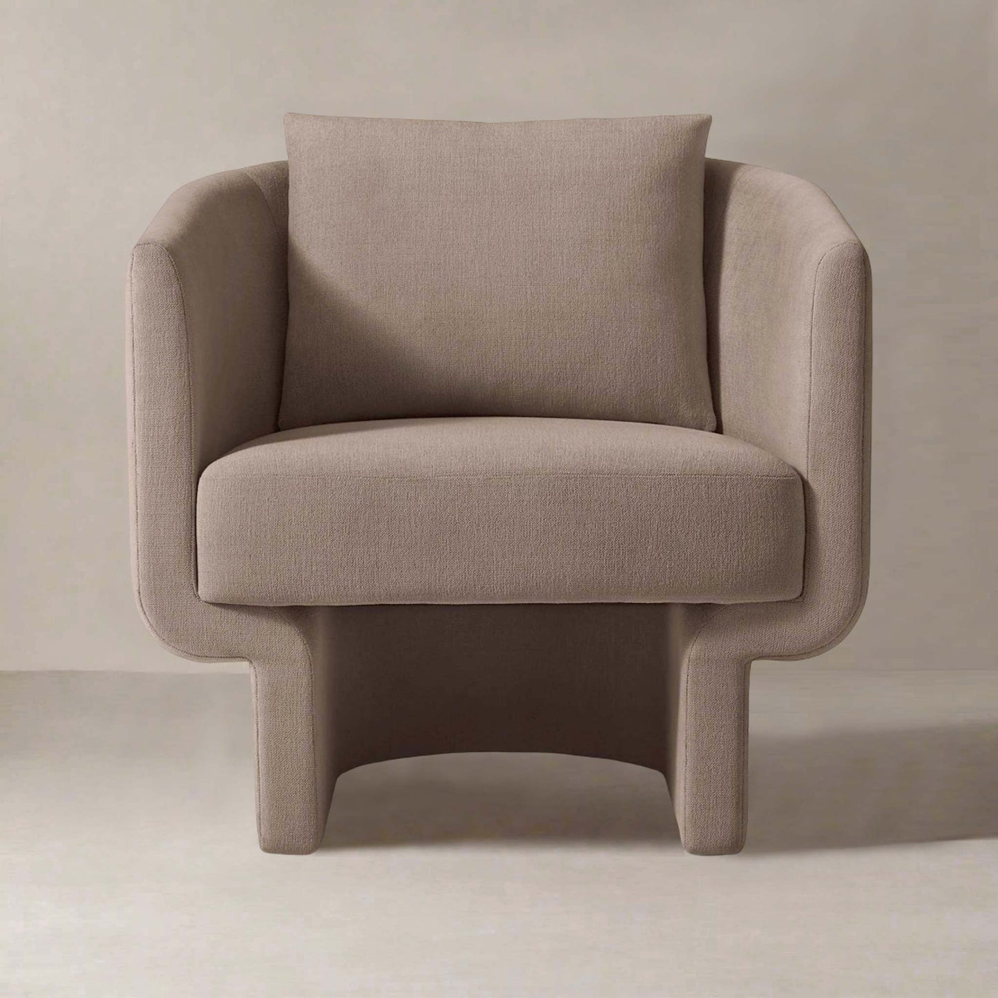 Viv Chair | IONS DESIGN | RH | Dubai | UAE