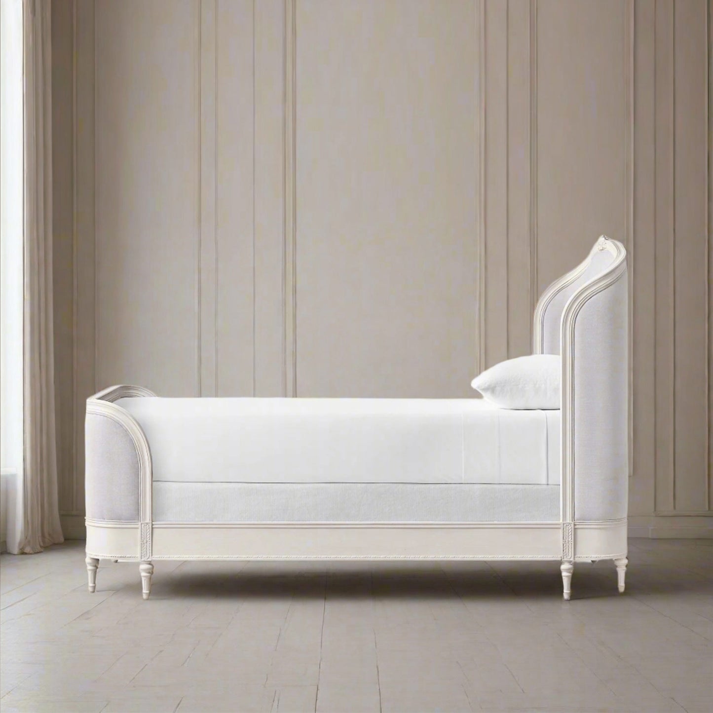 Ave Classic Bed | IONSDESIGN | Dubai | UAE