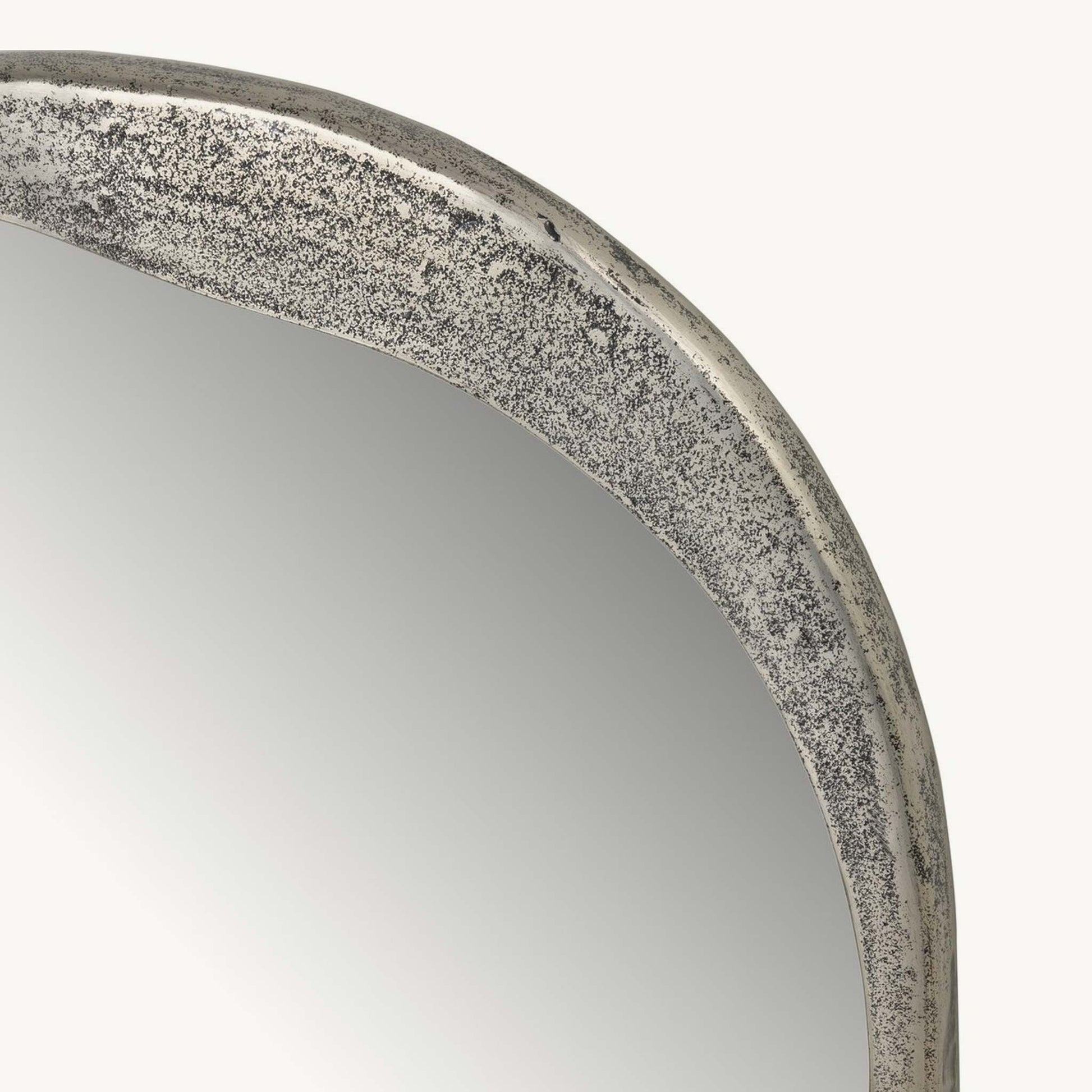 Cha Mirror | IONS DESIGN | Dubai | UAE