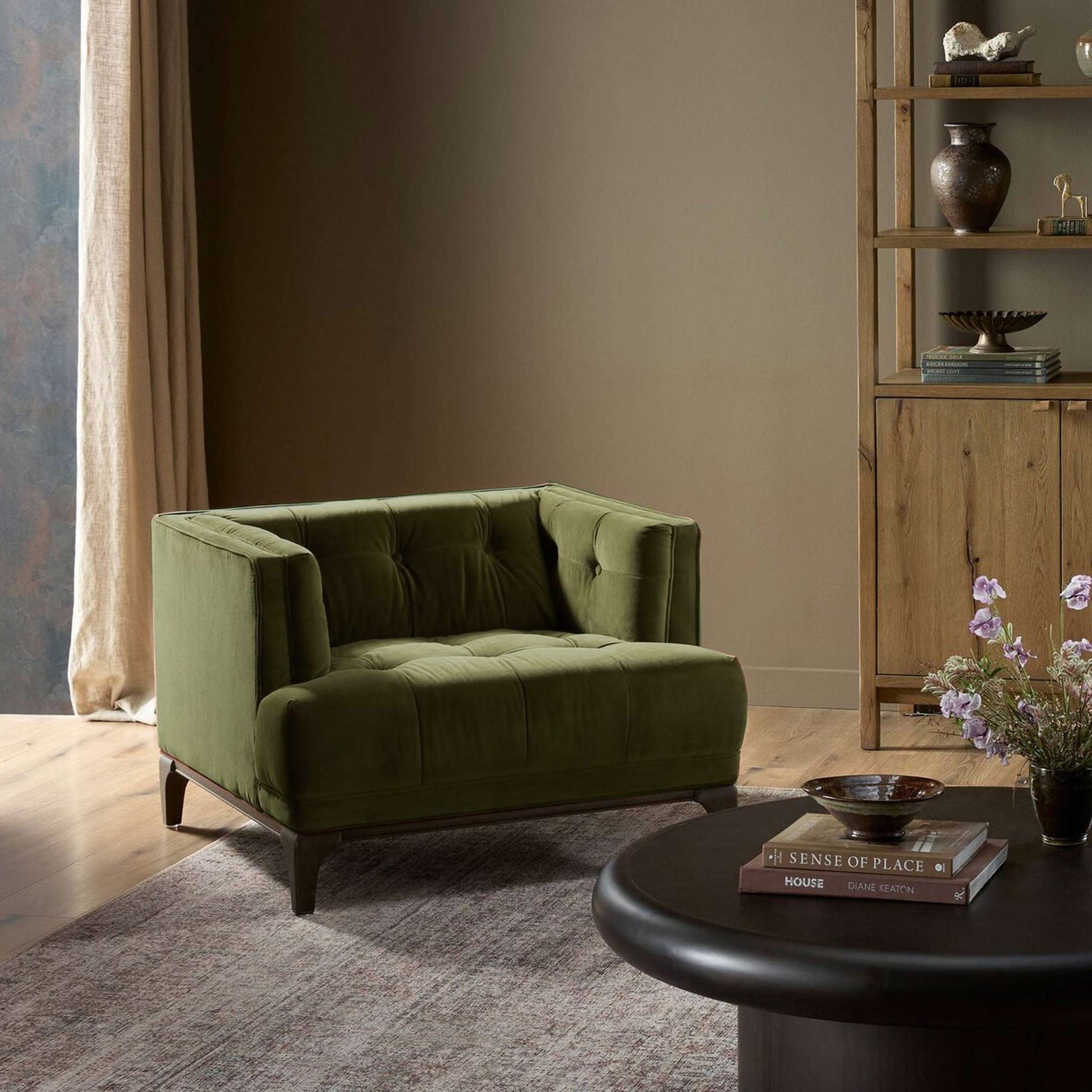Din Accent Chair | IONS DESIGN | Dubai | UAE
