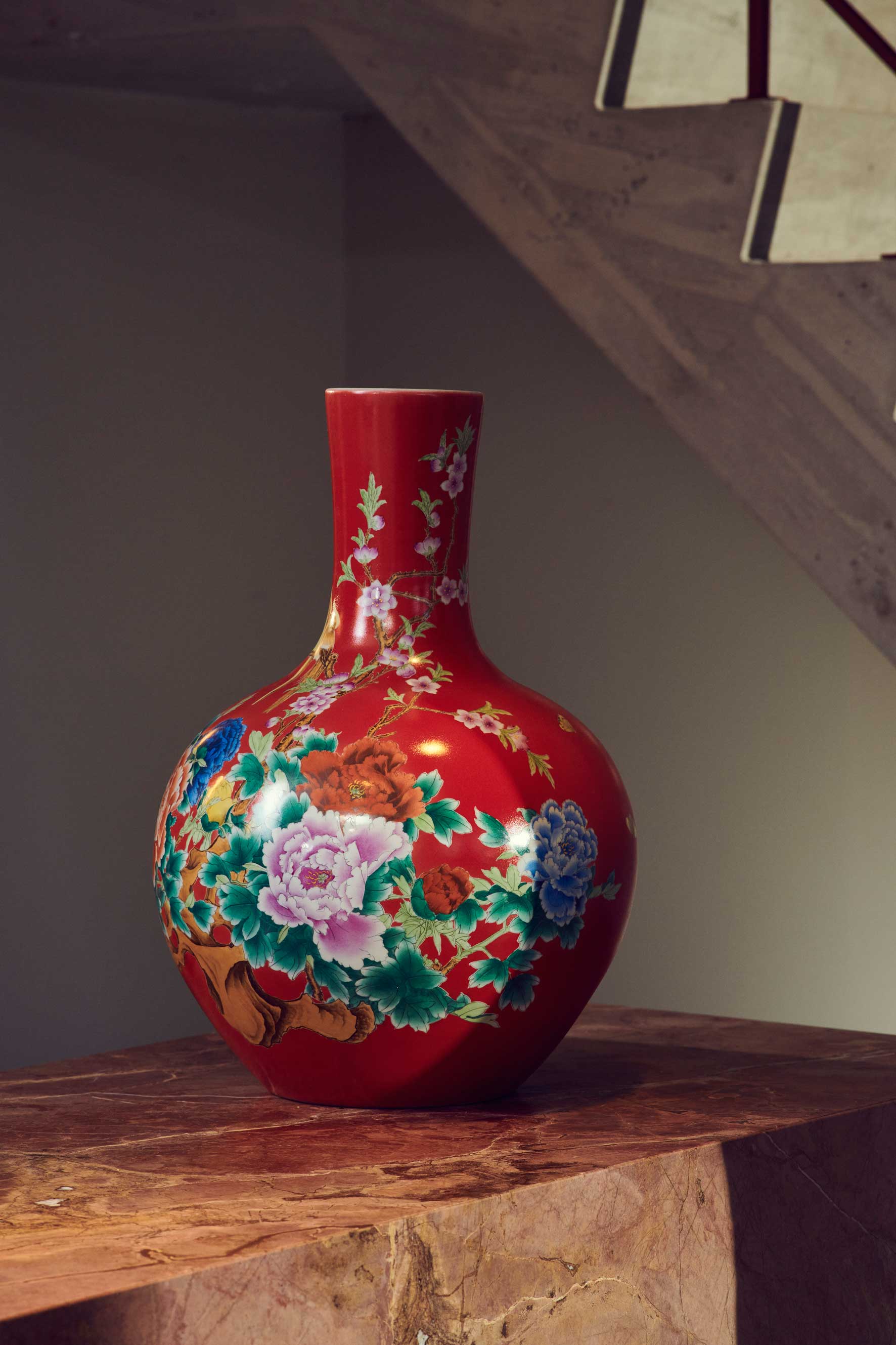 Flower Vase | IONS DESIGN | Dubai | Abu Dhabi | UAE | KSA | Qatar