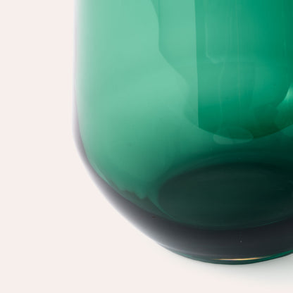 Glass Vase | IONS DESIGN | Dubai | Abu Dhabi | UAE | KSA