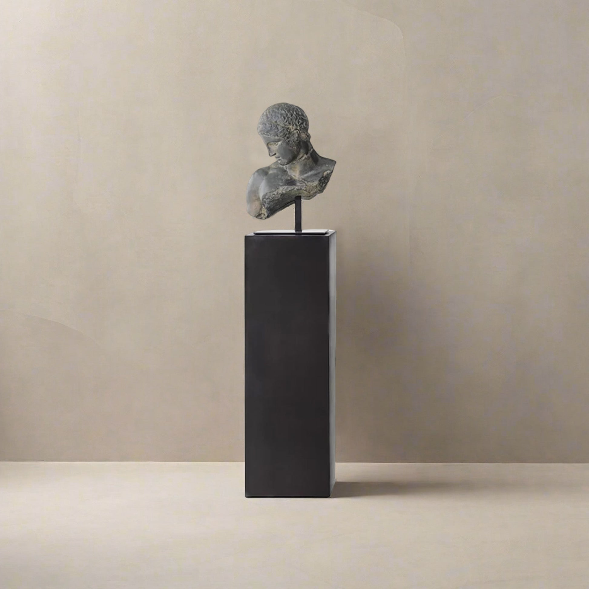 Metal Plinth | IONS DESIGN | RH | Dubai | UAE