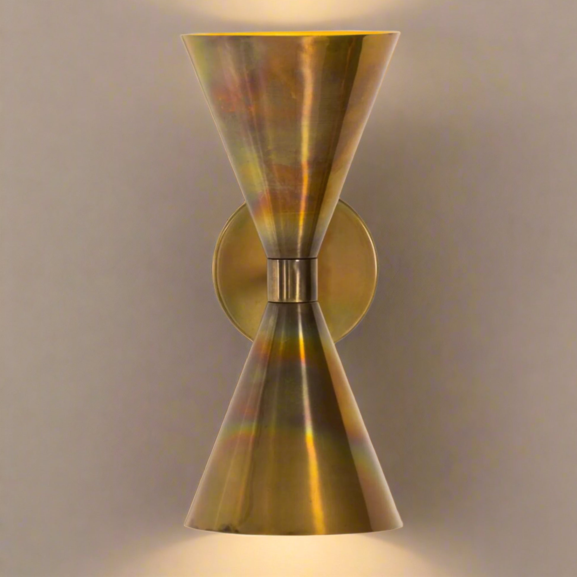 Modern Wall Lamp | IONS DESIGN | Dubai | UAE