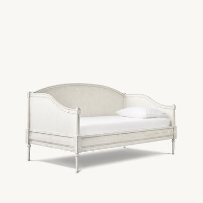 Pel Classic Daybed | IONSDESIGN | Dubai | UAE