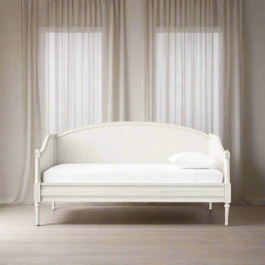 Pel Classic Daybed | IONSDESIGN | Dubai | UAE