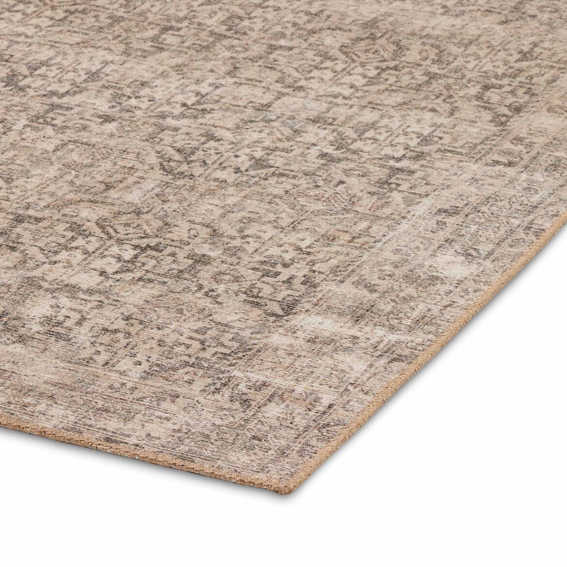 Pri Luxury Rug  IONS DESIGN | Dubai | UAE