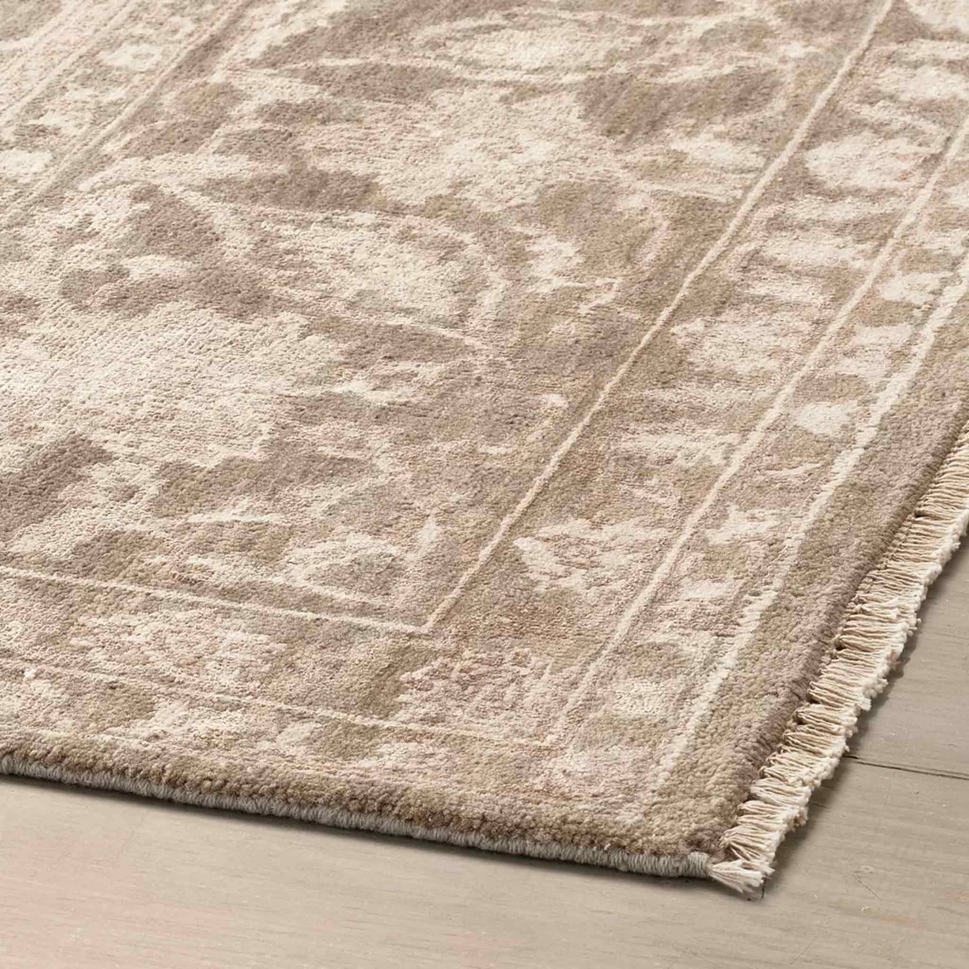 Vintage Rug | IONS DESIGN | RH | Dubai | UAE