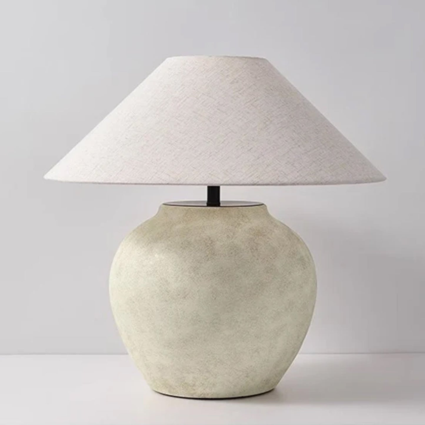 Gao Rounded Ceramic Table Lamp | IONS DEIGN | Dubai | UAE